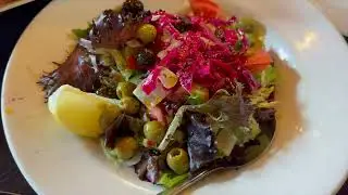 Family night out at turkish restaurant in london&nbsp;- come with us.