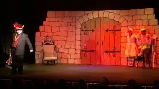 White Rock Pantomime 2014 - Babes in the Wood - Act02