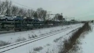 Baureihe 189 electric locomotive Railion/DB Schenker Rail pull Auto Freight Train in snow!!!