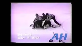 OHL Nov. 5, 1992 Matt Johnson,PET v Dennis Bonvie,NB Peterborough Petes North Bay Centennials