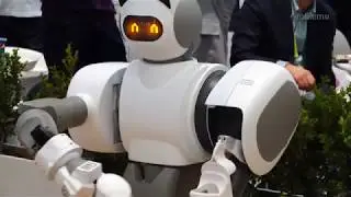 Robot That Cleans Up After You @ CES 2018 - Aeolus Robotics
