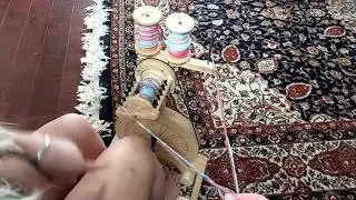 Spinolution pollywog tips, getting 4oz bulky weight on 4 oz bobbins, useing lazy Kate from the back
