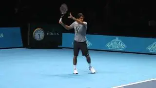 Roger Federer Training in O2 Before His 2010 ATP World Tour Final First Match [2010-11-21]