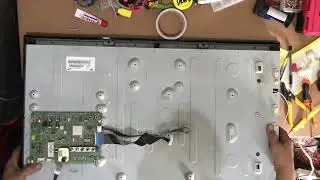 Memodifikasi lampu CCFL menjadi LED (bukan tutorial)