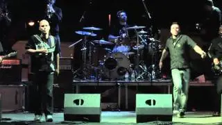 La lluna té dos cares - Aspencat en directe a Xeresa el 25 de maig 2011 Visualem