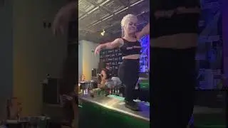 #Dwarf #bartender dancing on the bar  @Nerds bar in #lasvegas during #superbowl