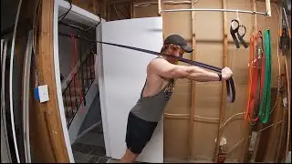 How to:skull crushers with resistance bands