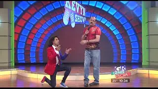 Gente Regia - Kevyn Show con Teo González 