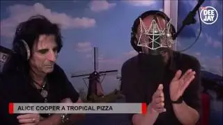 Alice Cooper a Tropical Pizza