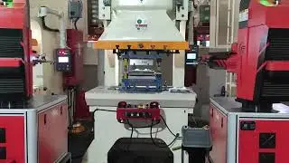5kg swing arm stamping robot + destacker for solar bracket