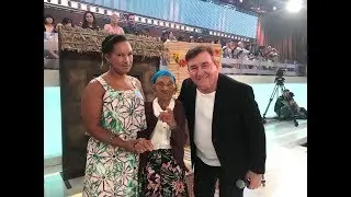 Amado Batista Faz Surpresa Para Fã De 97 Anos (Vovó)