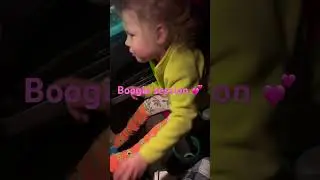 Spunky boogie session to get our wiggles out 😝🤩 #funny #viral #ZaynesWorld