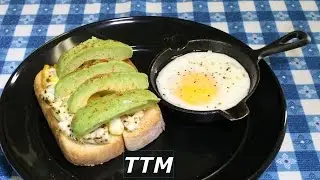 How to make Avocado Toast with Egg in the Toaster Oven~Lodge 3 1/2 inch Cast Iron Skillet