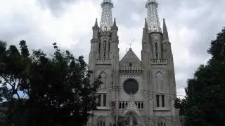 Ave Maria - RAJ Soedjasmin.flv