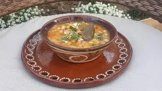 como hacer sopa de garbanzos y fideos 🥣🍽