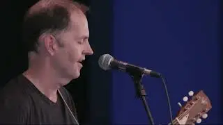 Polly Amorous. Song by Robin Bienemann.