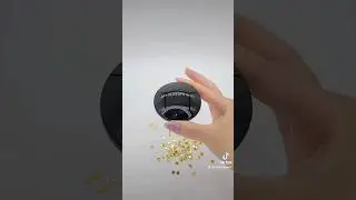 Pat McGrath Skin Fetish: Sublime Perfection Blurrinf Under-Eye Powder - Light