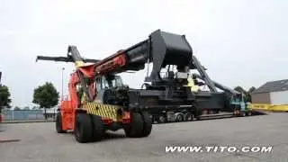 tito.com // Hyster RS45-31CH reach stacker Powered Damping Cylinders on spreader