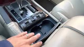 2010 Lexus LX 570 - Powering up - POV inside car