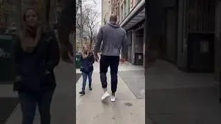 Giant Man Walking Through the Crowd #GiantMan #StreetFootage #RealLife #CaughtOnCamera #Shorts