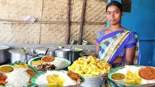 Aunty Selling Roadside Meals Hyderabad | Chicken Rice,Boty Rice 70 Rs Only | Veg Rice 50 Rs only