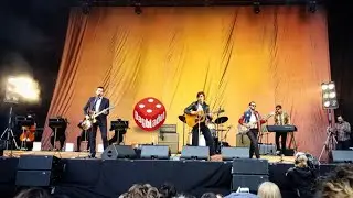 The Last Shadow Puppets full set at &Oslash;ya Festival 2016 (720i)
