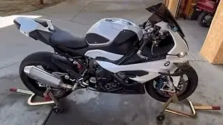 '23 BMW S1000RR M Premium Package Cold Start Sound on STOCK Exhaust System (Walkaround) HD