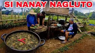 Buong Pamilya ang Kumain Pagkatapos Magluto ni Nanay sa Bukid 