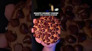 Gigantic gourmet cookies in Miami (Night Owl Cookies) #foodie #miami