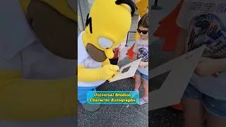 Character Autographs & Stamps at Universal Studios Florida