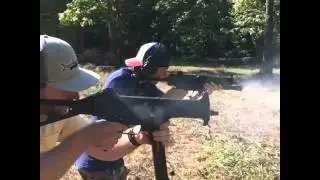 MP5 vs UMP45