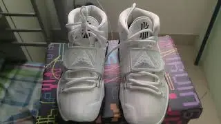 KYRIE 6 WHITE/BLACK-PURE PLATINUM