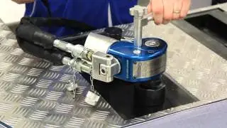 ProTorc Square Drive Hydraulic Torque Wrench in Operation