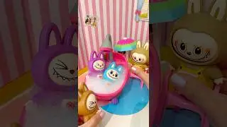 Cute Little labubu fun bath!🧼 #labubu #shorts #best #viral #popular #cute #trending #popmart #mama