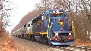 Tri-State Railway Historical Society Santa Train with Ex-CNJ GP40PH-2 Double Header