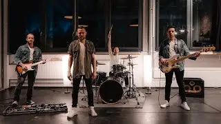 Simon Schlittenhardt - Miracles (Official Video)