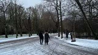 Muita neve em Amsterdam depois de quase 10 anos 