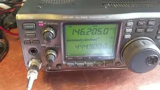 Icom IC-910H VHF/UHF Transceiver, Works Great