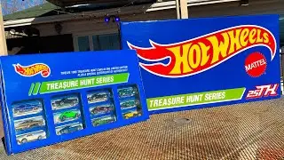 Lamley Showcase: Comparing the Hot Wheels 25th Anniversary Super Treasure Hunt Set & 1995 Original