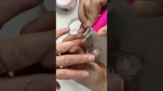 Live Nails / Today Do The Latest Nail Style 1001