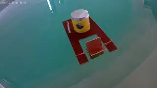 Construction d'un bateau &agrave; aubes miniature (lapse)