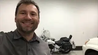 Teofil//Check your motorcycle tire pressure!!