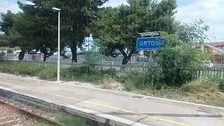 HD - Transito presso la stazione di Ortona a bordo del Frecciabianca (FB 8881) Venezia - Lecce