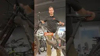 Novinka pro sjezdaře: Scott Gambler 10 2026 Carbon Black/Crackle Bronze⚡️