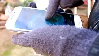 How to Use your Phone when wearing Gloves