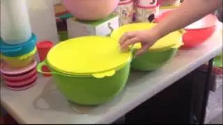 Tupperware -Big Bowls- Thatsa Bowls Fix N Mix