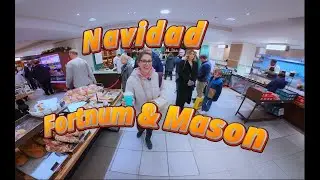 Fortnum & Mason Christmas Shop | A London Christmas classic #london #fortnumandmason #picadilly