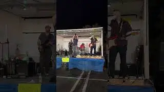 Under the Bridge - Red Hot Chili Peppers - Covered by Brooke Ave
