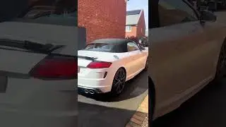 Soft top Audi TTrs in for a deep clean and soft top protection!
