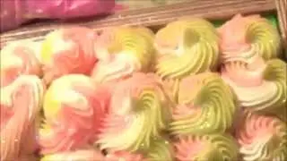 Making and Cutting Sweet Honeysuckle Cold Process Soap- Flower Burst
